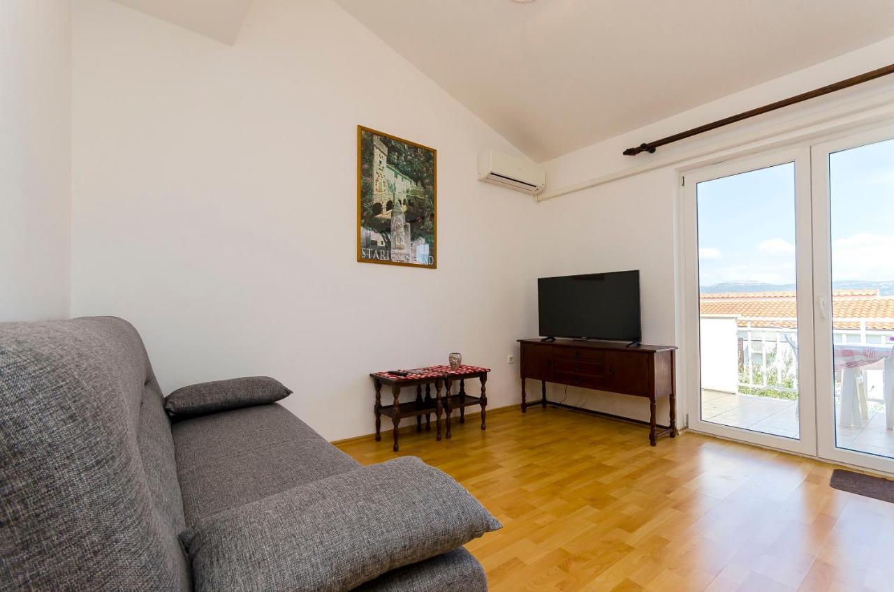 Apartments Milka Слатине Экстерьер фото