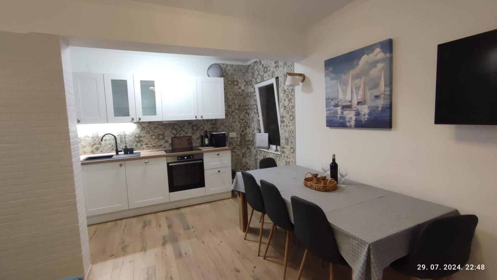 Apartments Milka Слатине Экстерьер фото